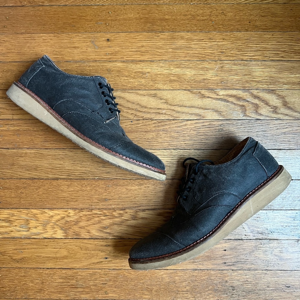 TOMS Loafers